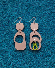 Eclipse Ovoids with Baily's Beads